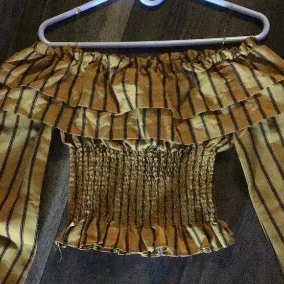 🌼FOR BUNDLE ONLY🌼Iris Top 🌼 - Picture 4 of 9